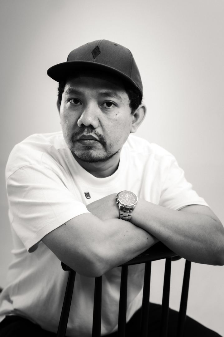 Bagan Sisworo, commercial photographer